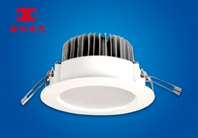 LED筒灯，照亮每一位嘉宾与观众的心灯